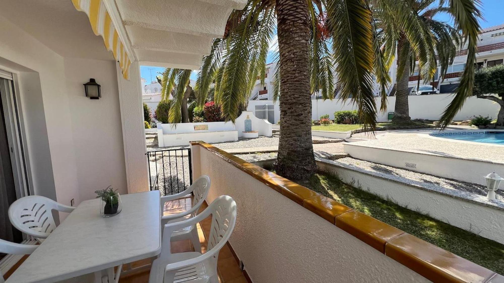 Apartamento Piso Planta Baja Salida Piscina Av-03